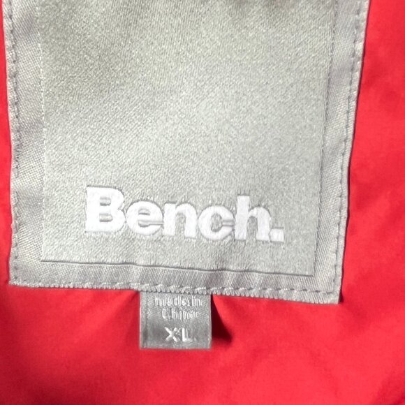 Bench Windbreaker Jacket Womens XL Red Lightweight Hooded Packable Performance - Picture 2 of 14
